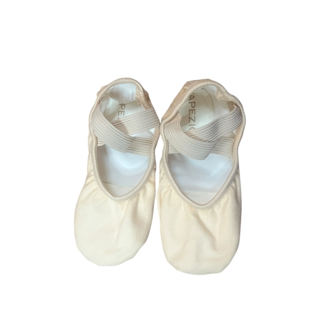 Little girls light pink bodysuit 6/6X & Capezio new cream ballet shoes 10.5N - Picture 2 of 4